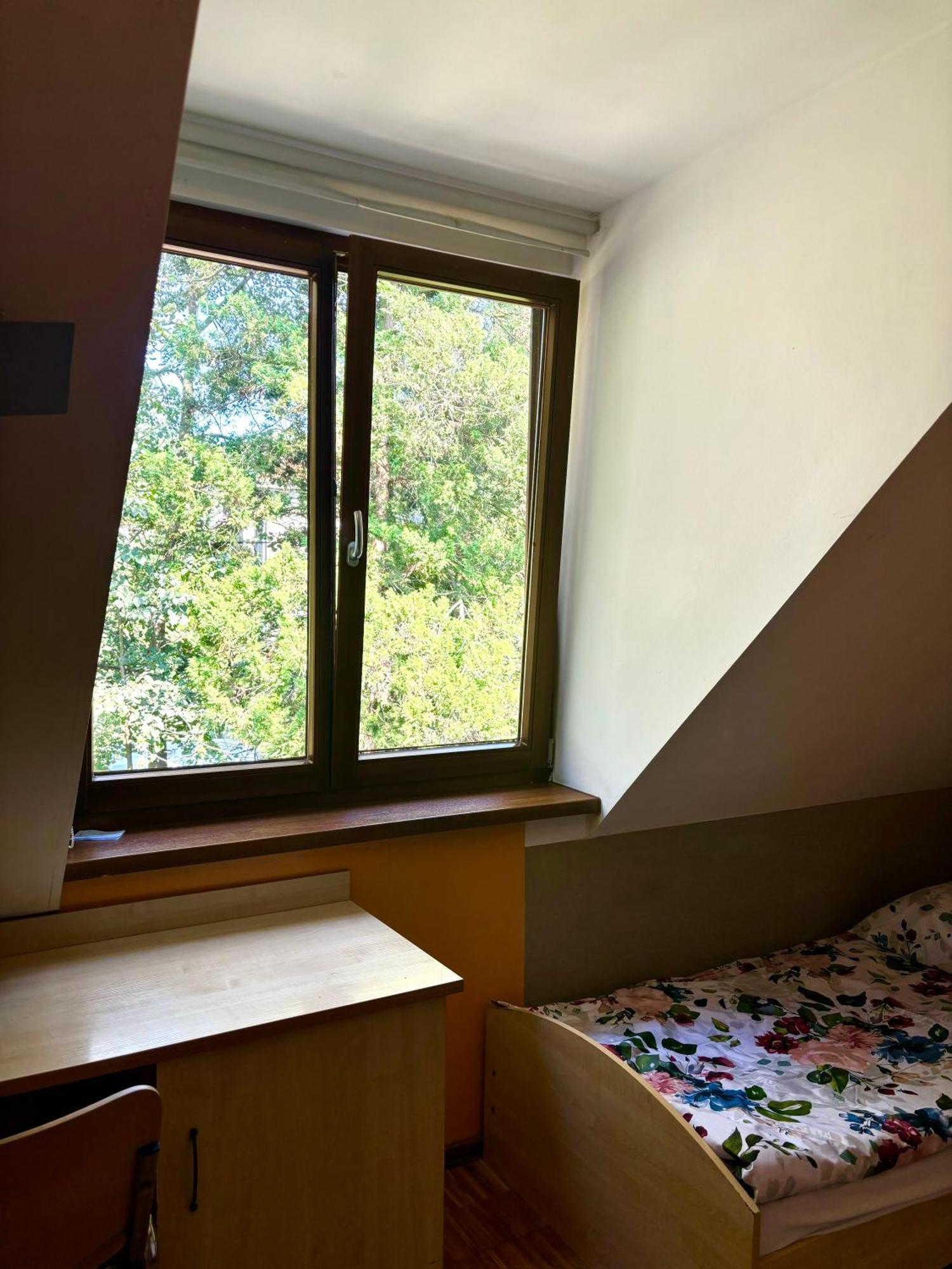 Hostel Nuove Frontiere Nysa Exterior photo